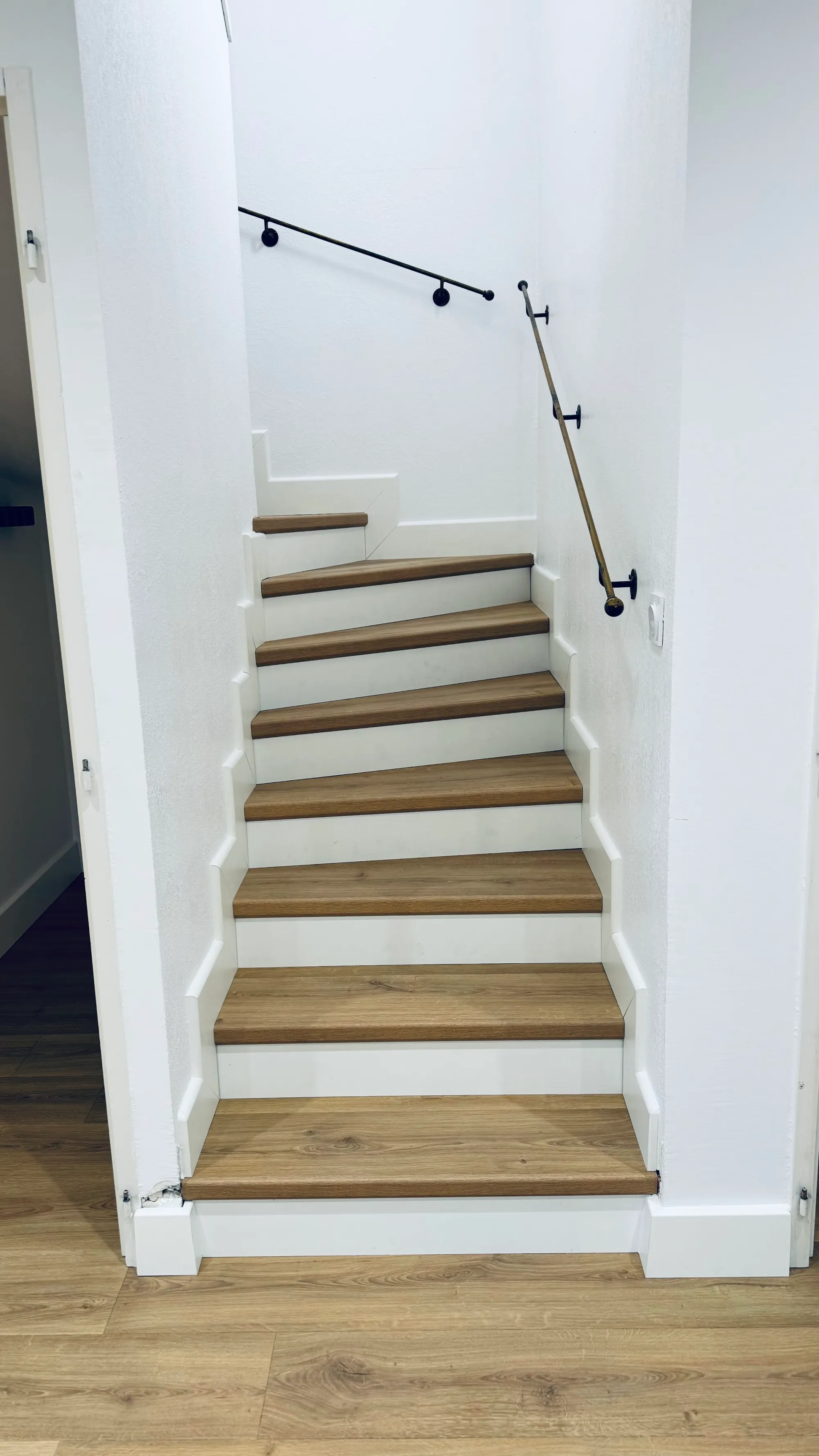 Escalier habillé de parquet et rénové par Kaza